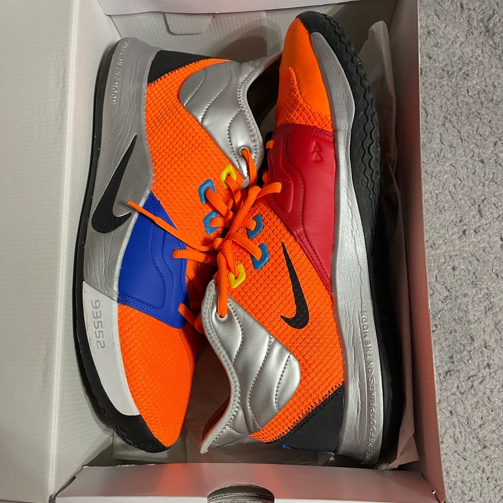 Nike PG 3 NASA Basketball Shoe Size 14 (like new)